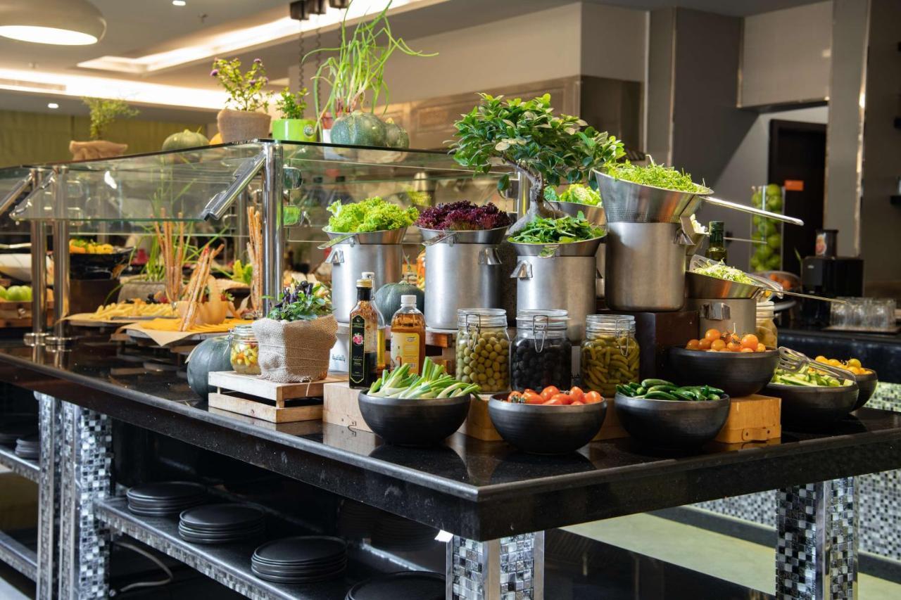 Radisson Hotel & Apartments Dammam Industrial City Екстериор снимка