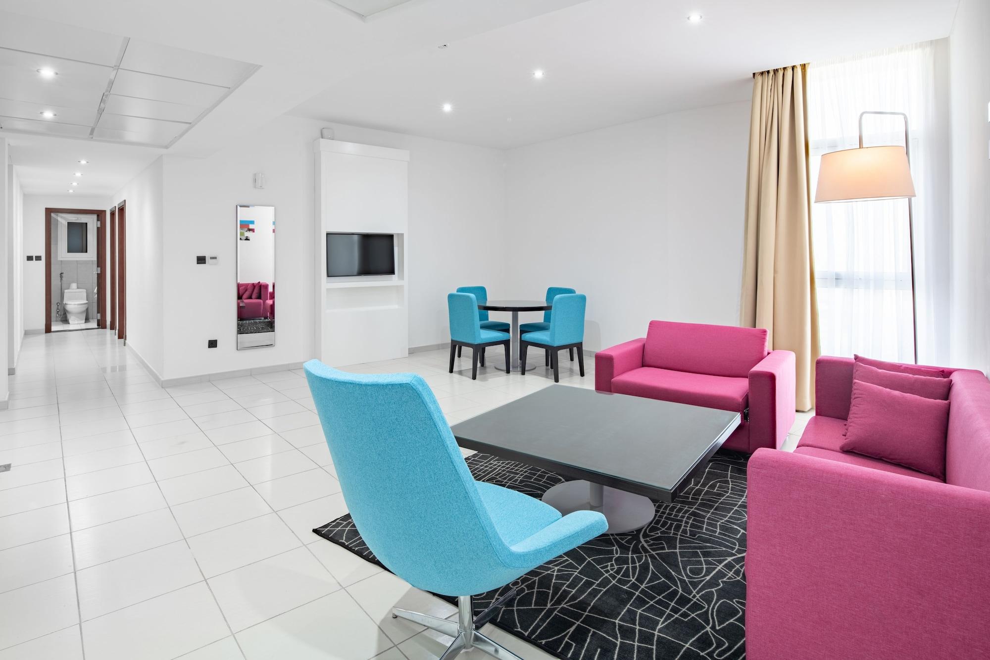 Radisson Hotel & Apartments Dammam Industrial City Екстериор снимка