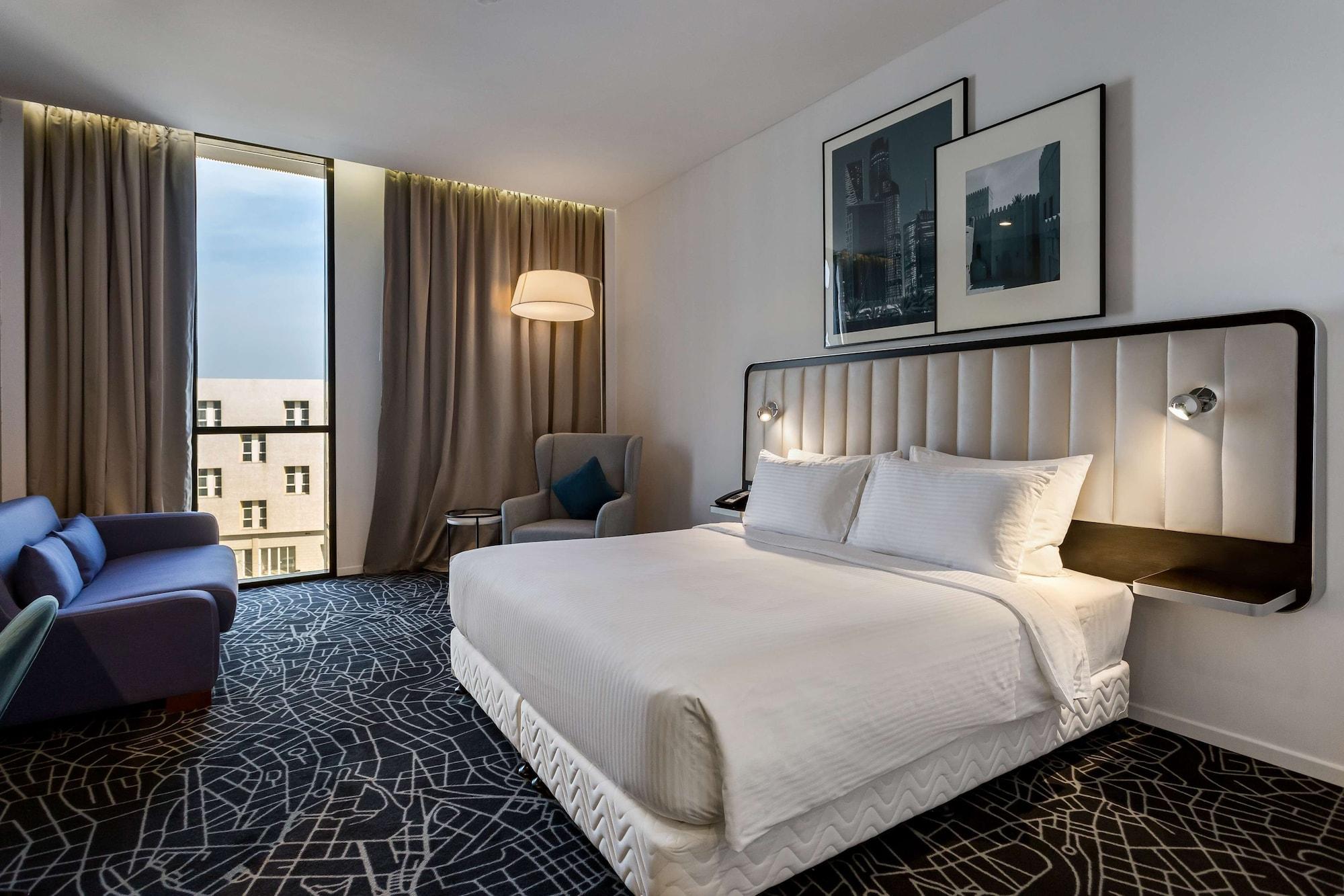 Radisson Hotel & Apartments Dammam Industrial City Екстериор снимка